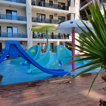 Victoria 2 - Endless Summer Mamaia Nord